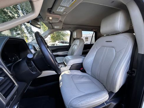 Used 2021 Ford Expedition Max Platinum AWD/4WD image 12