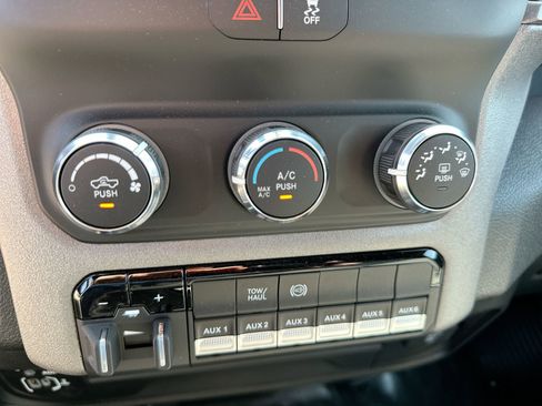 New 2024 RAM 3500 Tradesman w/ Chrome Appearance Group image 10