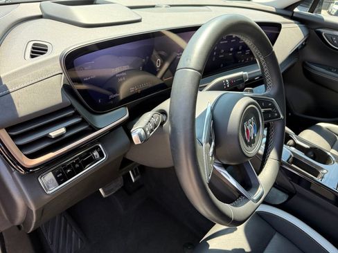 Used 2025 Buick Envision Sport Touring AWD/4WD image 29