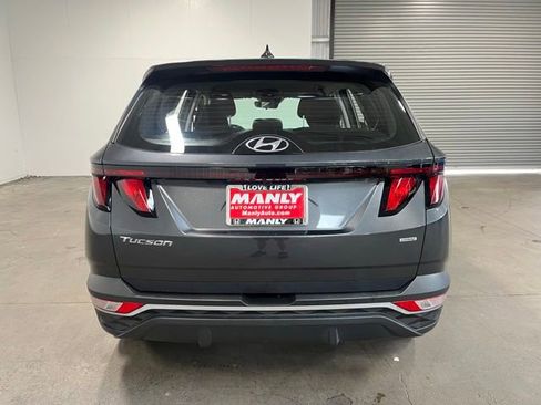 Used 2023 Hyundai Tucson SE AWD/4WD image 4