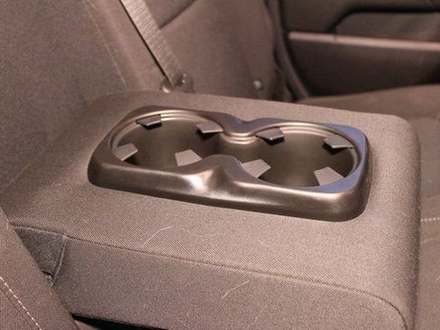 Used 2022 Chevrolet Colorado LT w/ LT Convenience Package image 14