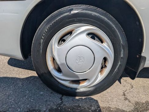 Used 2000 Toyota Corolla image 23