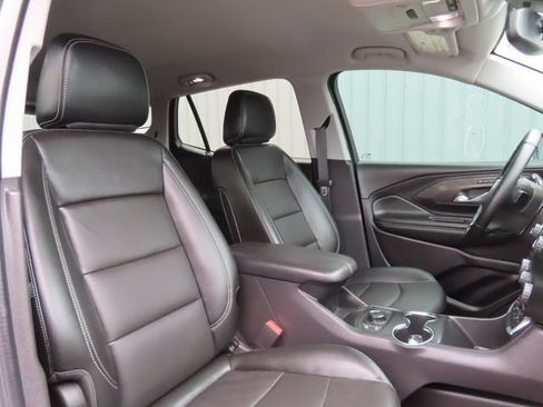 Used 2024 GMC Terrain SLT w/ Elevation Edition AWD/4WD image 24