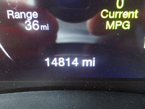 Used 2024 Dodge Durango GT image 12