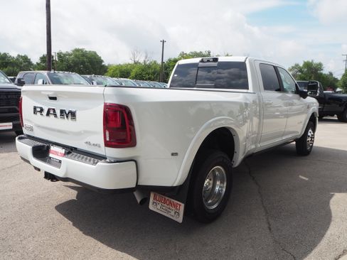 New 2025 RAM 3500 Longhorn image 7