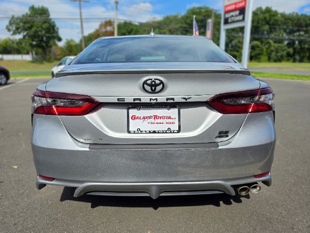 Used 2024 Toyota Camry SE w/ Cold Weather Package AWD/4WD image 6
