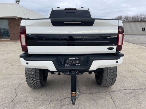 Used 2020 Ford F250 Platinum w/ FX4 Off-Road Package image 4
