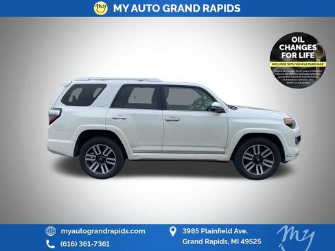 Used 2023 Toyota 4Runner Limited AWD/4WD image 43