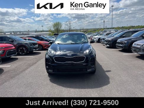 Certified 2021 Kia Sportage LX w/ LX Fwd Popular Package image 2