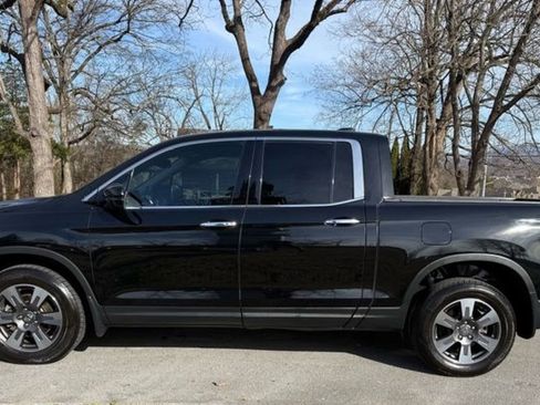 Used 2017 Honda Ridgeline RTL-E image 10