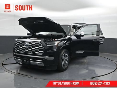Used 2024 Toyota Sequoia Capstone AWD/4WD image 66