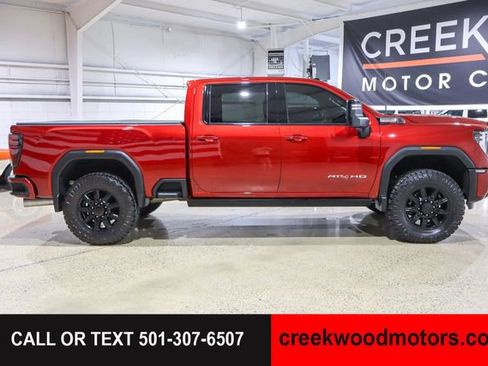 Used 2024 GMC Sierra 2500 AT4 w/ AT4 Premium Plus Package AWD/4WD image 6