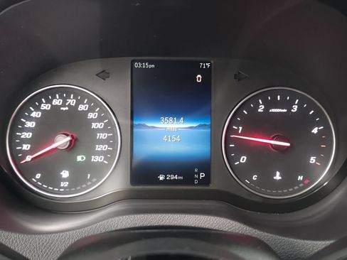 Used 2025 Mercedes-Benz Sprinter 2500 image 12