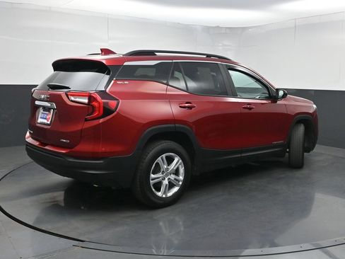 Used 2022 GMC Terrain SLE w/ Driver Convenience Package AWD/4WD image 21