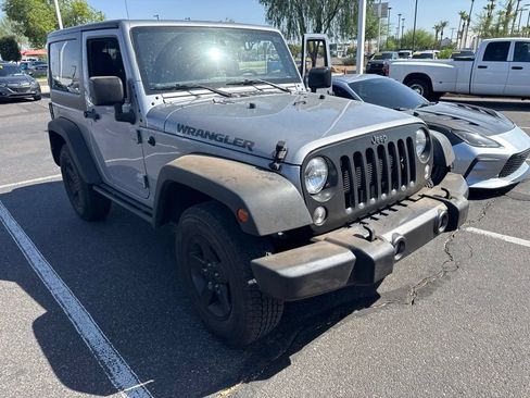 Used 2016 Jeep Wrangler Sport AWD/4WD image 3