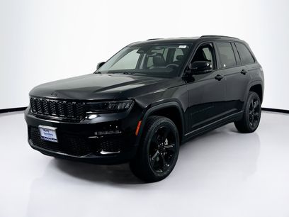 Used 2023 Jeep Grand Cherokee Limited w/ Black Appearance Package