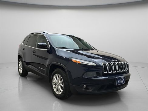 Used 2014 Jeep Cherokee Latitude w/ Comfort/Convenience Group image 1