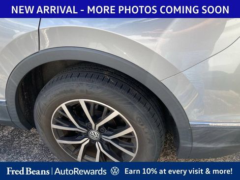 Used 2021 Volkswagen Tiguan SE AWD/4WD image 7