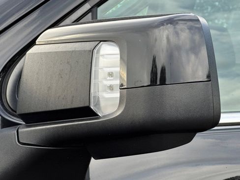 Used 2022 Chevrolet Silverado 1500 High Country w/ Z71 Off-Road Package AWD/4WD image 55