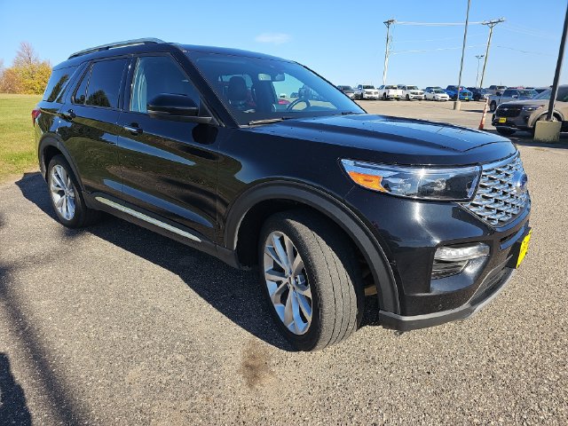 Used 2023 Ford Explorer Platinum w/ Technology Package AWD/4WD image 7