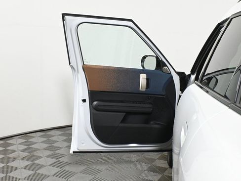 Used 2025 MINI Cooper Countryman S w/ Comfort Package Max image 22