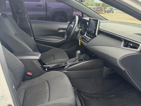 Used 2021 Toyota Corolla SE FWD image 12