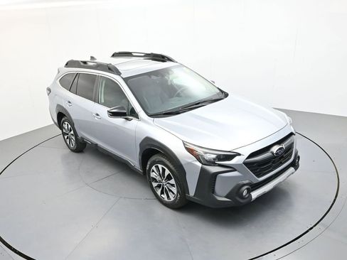Used 2024 Subaru Outback Limited AWD/4WD image 19
