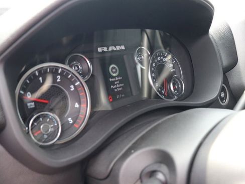 New 2024 RAM 2500 Tradesman w/ Towing Technology Group image 26