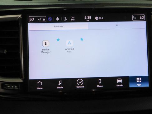 Used 2023 Chrysler Pacifica Touring-L FWD image 19