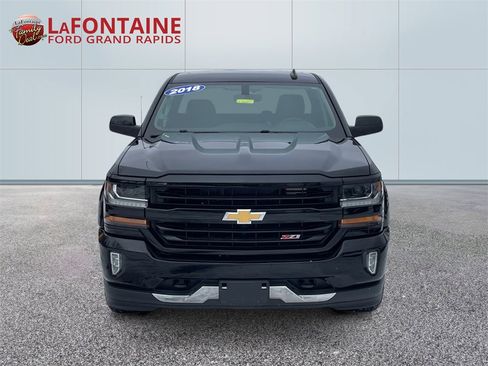 Used 2018 Chevrolet Silverado 1500 LT w/ All Star Edition image 2