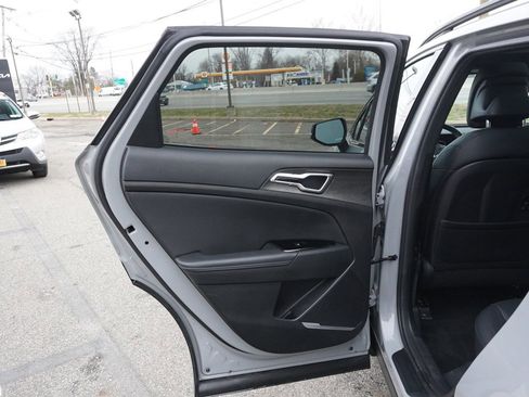 Used 2023 Kia Sportage X-Line w/ X-Line Premium Package image 28