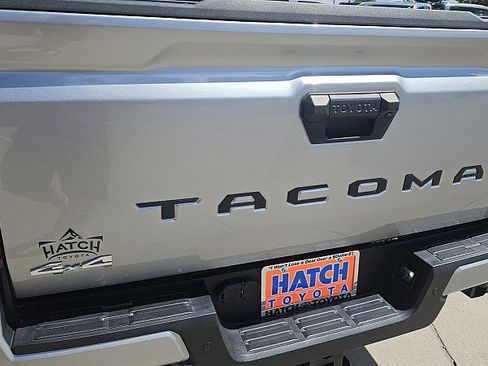 Used 2025 Toyota Tacoma SR5 image 6