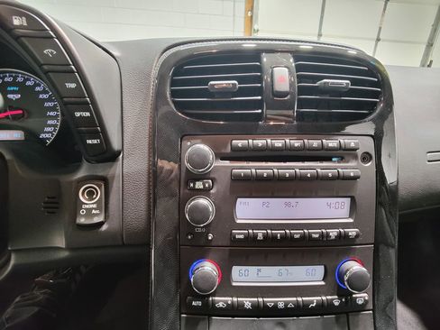 Used 2013 Chevrolet Corvette Grand Sport image 36