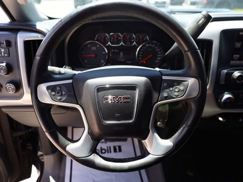 Used 2015 GMC Sierra 2500 SLE w/ SLE Preferred Package AWD/4WD image 13