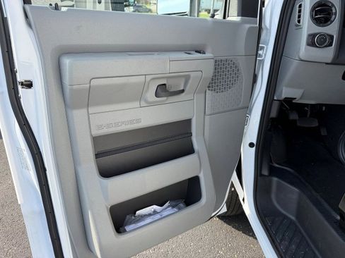 New 2026 Ford E-350 and Econoline 350 Super Duty w/ Power Equipment Group RWD image 18