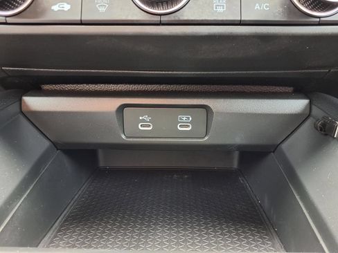 Used 2025 Honda Accord LX image 12