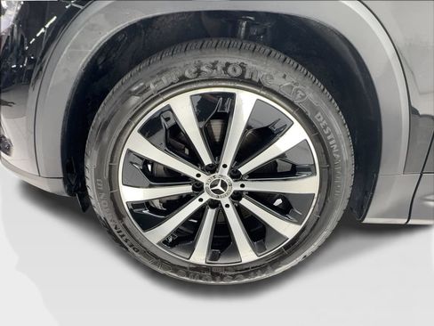 Used 2022 Mercedes-Benz GLB 250 4MATIC w/ Premium Package Lite image 12
