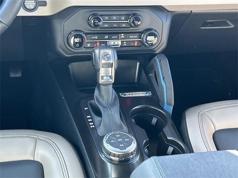 Certified 2024 Ford Bronco Wildtrak image 16