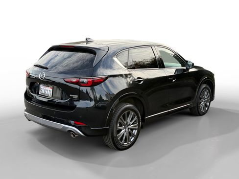 Certified 2025 MAZDA CX-5 Signature image 5