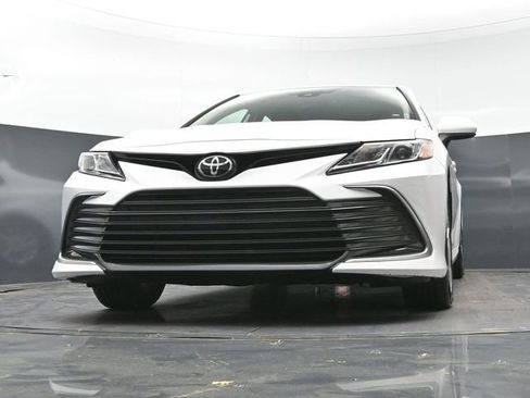 Used 2024 Toyota Camry LE FWD image 39