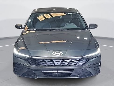 New 2026 Hyundai Elantra SE w/ Cargo Package image 2