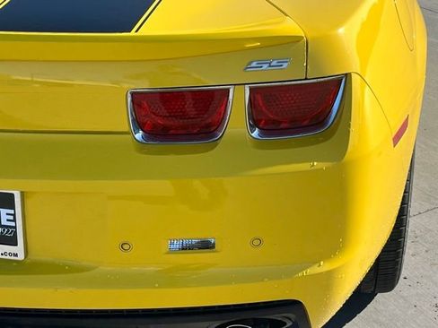 Used 2010 Chevrolet Camaro SS w/ RS Package image 5