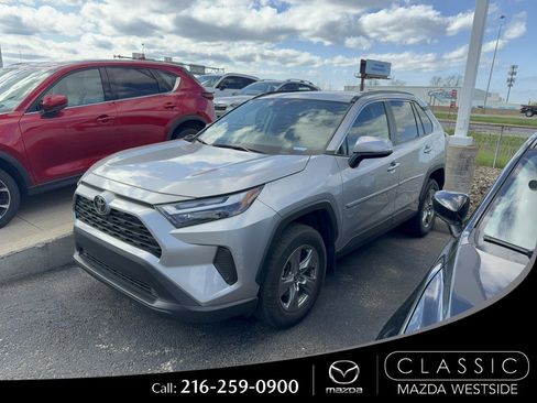 Used 2024 Toyota RAV4 XLE w/ Convenience Package AWD/4WD image 1