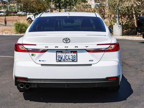 Certified 2026 Toyota Camry SE w/ Multimedia Upgrade Package FWD image 22