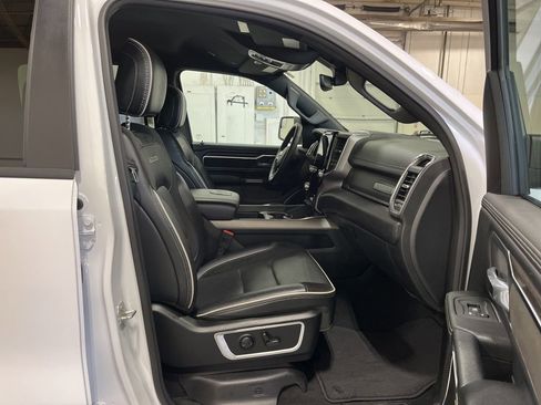 Used 2025 RAM 1500 Laramie image 26