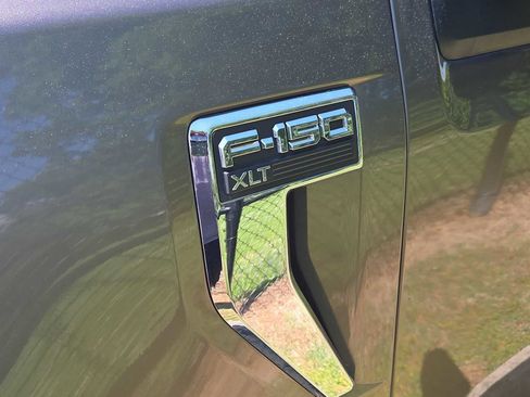 Used 2021 Ford F150 XLT w/ Equipment Group 302A High image 8