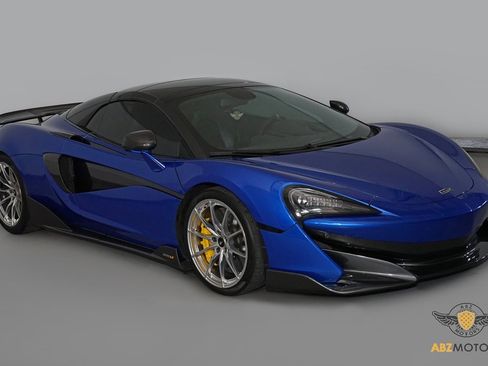 Used 2020 McLaren 600LT Spider image 2