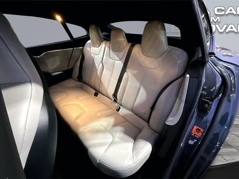 Used 2016 Tesla Model S 90D image 24