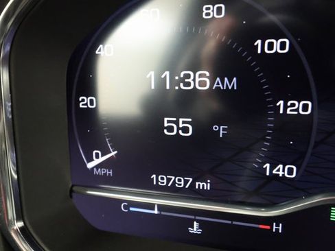 Used 2025 GMC Sierra 1500 Denali Ultimate image 14