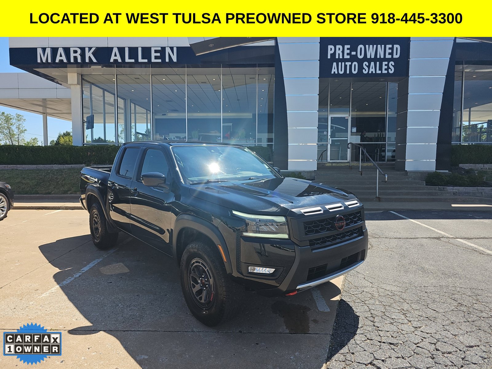 Used 2026 Nissan Frontier PRO-4X AWD/4WD image 1